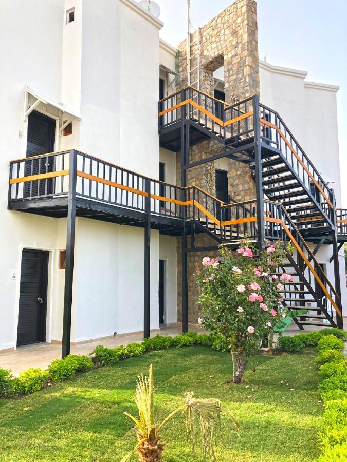 Butikhan Hotel Gundogan  Luaran gambar